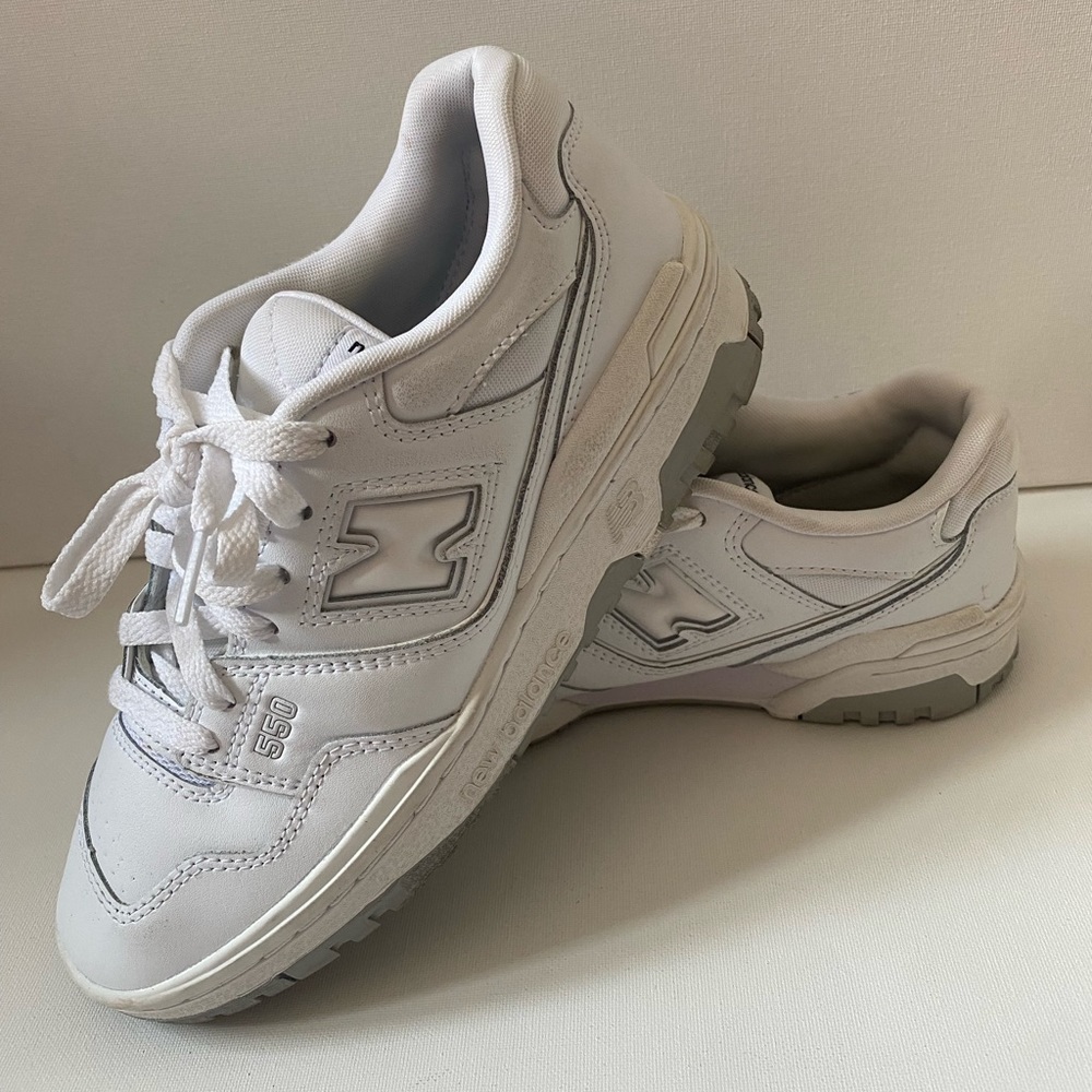 New Balance 550 Grey, Size 6 US Boys